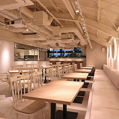 最大50名様まで貸切可能です!各種宴会、女子会、アニバーサリーとシーンを問わずご利用頂けます!ぜひ人数のご相談など、お気軽にお問い合わせください。