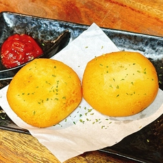 カマンベールぽてともち/蓮根の挟み揚げ　各