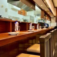 八丈島郷土料理 源八船頭 小岩高架下店の雰囲気2