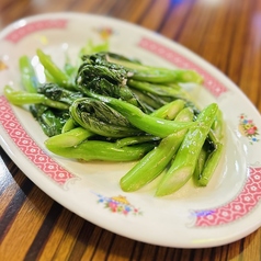 サイシン(菜心)のにんにく炒め