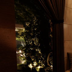 【カウンター席：4席】