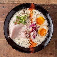 本格泡系 鶏白湯(とりぱいたん)ラーメン