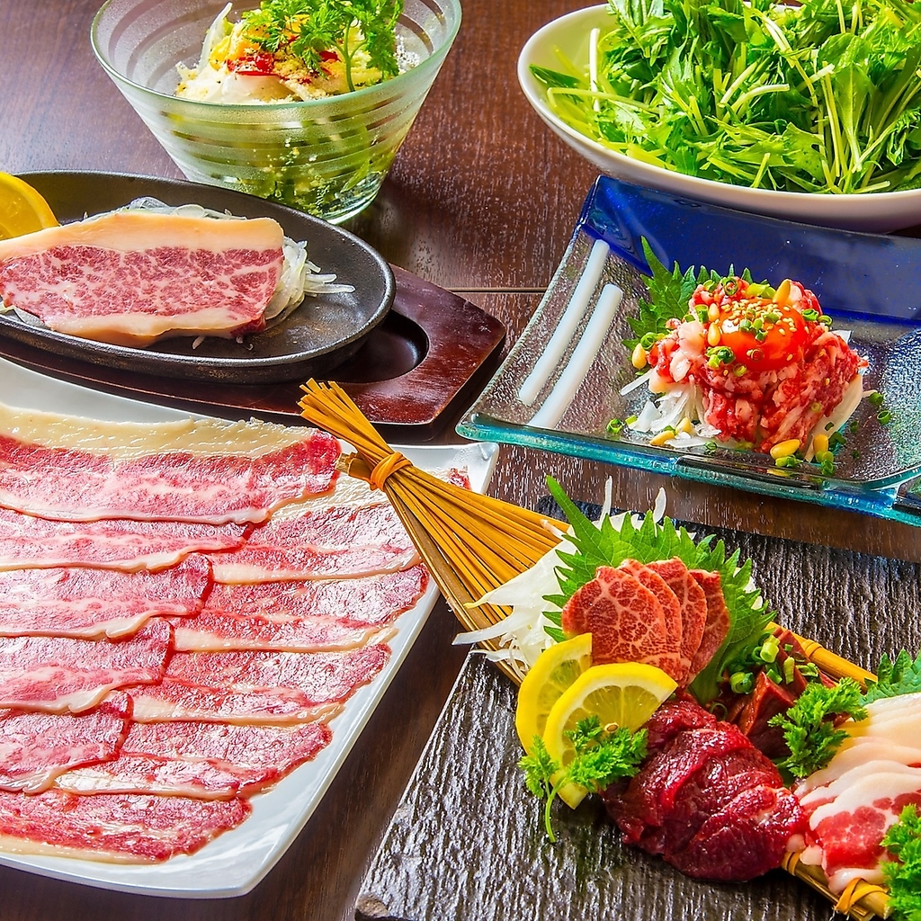 【話題】毎日仕入れる食材や、郷土料理など食材にこだわった創作和食。