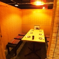 5～6名様の個室空間。宴会には飲み放題付き2500円コースがオススメです。