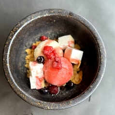 チーズケーキ＆ベリーのストーンアイス/抹茶＆黒蜜きな粉のストーンアイス