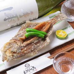 地酒にも魚料理もご用意。ご家族連れにも◎