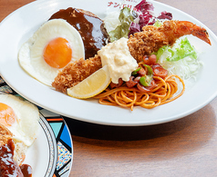 洋食料理カフェナンバリボンのおすすめランチ1