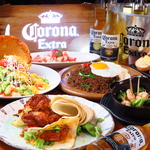 ビールと相性抜群な多国籍料理をとり揃えております。