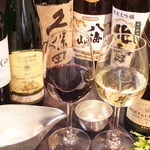 ドリンクは焼酎以外にも、ワインや日本酒、果実酒、ノンアルコールカクテルなど80種以上と豊富！
