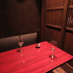 ３名様～6名様迄可能なテーブル席は人気のお席。女子会やデートにもお勧め。