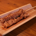 料理メニュー写真 ラム肉の串焼