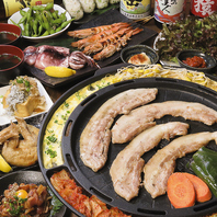 韓国で定番人気なサムギョプサルを居酒屋で味わえる！？