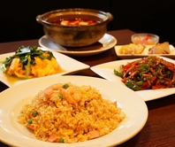 ディナーだけではありません！