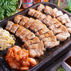 サムギョプサル 食べ飲み放題 韓国料理 モクポ 札幌駅前店の写真2