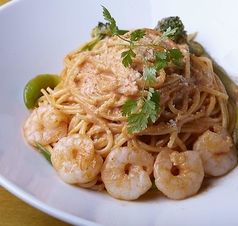 エビと野菜のトマトクリームスパゲティ