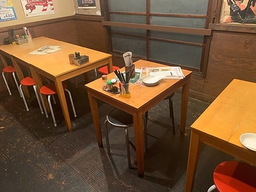 串揚げ酒場 串ドラゴン 蔵前店の雰囲気1