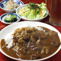 お肉がゴロゴロ！焼肉屋さんのカレーが絶品★