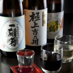 お肉にぴったりのお飲み物を、各種ご用意しております。