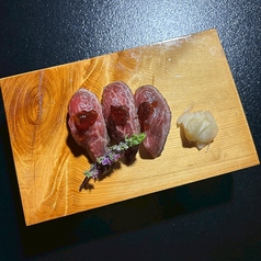 備前黒牛の肉寿司 3貫