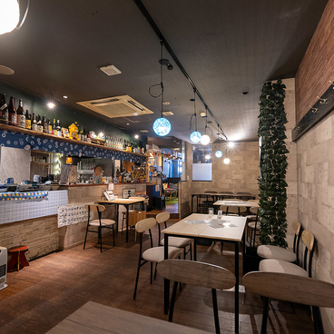 湯けむり大衆酒場　こま弦工房の雰囲気1