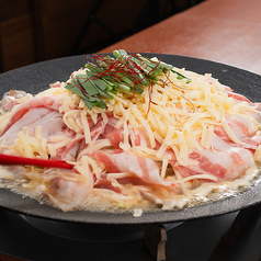 鳥取県産大山豚の味噌チーズ炊き肉