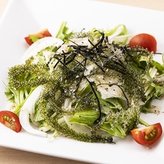 海ぶどうと水菜のチョレギサラダ