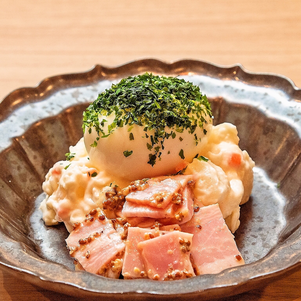 当店オリジナル！ワタルのポテサラ☆550円(税込)