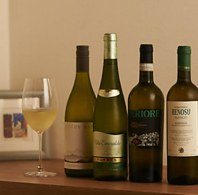 グラスワイン常時１５種類以上