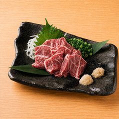 霜降り馬刺し