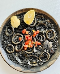 濃厚イカ墨のパエリア　Lサイズ（4名様から5名様用）