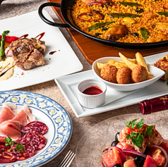 ソファテラス ミゲルフアニ 新宿タカシマヤ店の特集写真