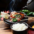 料理メニュー写真 【名物】和牛すき焼き串～一口ご飯を添えて～ 2本