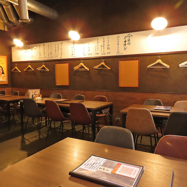 TEPPAN SAKABA TORITATSU テッパン サカバ トリタツの雰囲気1