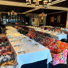 団体様もゆったりご着席♪立食も可