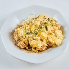 特性タルタルソースのチキン南蛮