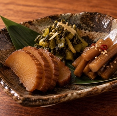 いづ藤の漬物盛り合わせ