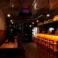 カウンター席やテーブル席を完備。各種宴会など幅広くご利用いただけます◎