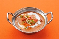 スパイスや食材にこだわったインドカレー！