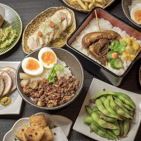 ルーローハン専門店