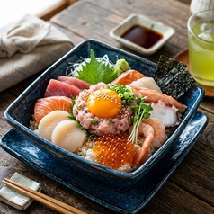 海鮮丼