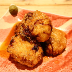 【外はサクサク】自慢のからあげ◆厳選肉をジューシーに揚げた旨味あふれる人気の逸品の写真