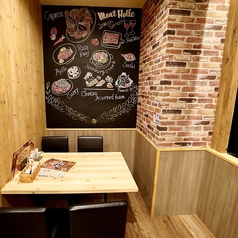 夜景×個室 肉とチーズのバル MEAT HOLIC 姫路駅前店の外観2