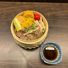 牛サーロインスライスのミニ蒸篭蒸し