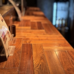 デートにもおすすめ!明るく開放感あふれる空間で、楽しい宴会をお過ごしいただけます◎