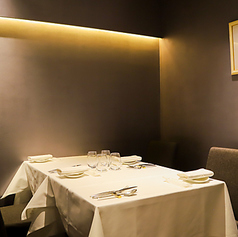 完全個室３名から４名様席　記念日やご家族などに