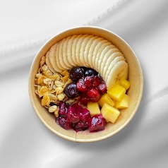 沖縄の南国気分を満喫!栄養たっぷりのアサイーボウルの写真