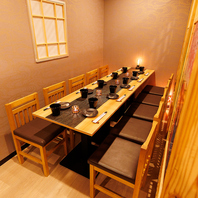 宴会や接待などに♪扉付き完全個室やテーブル席ご用意◎