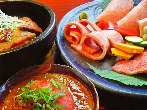 こだわりの”とちぎ和牛”を使用した炭火焼肉が魅力。本場韓国の絶品家庭料理を堪能。