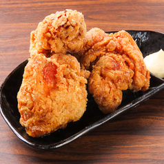 若鶏の巨大唐揚げ