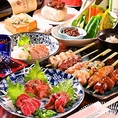 当店自慢の宴会コースでは、旬の食材をふんだんに使用した特製料理をお楽しみいただけます。豪華な前菜盛り合わせから始まり、新鮮なお造り、季節の味覚を楽しむお椀、そしてシェフ厳選のメインディッシュまで、目でも舌でも楽しめる贅沢なコース内容です
